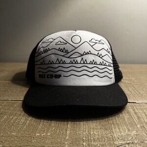 Limited edition men's REI Co-Op Mountainscape Snapback Trucker Cap Hat